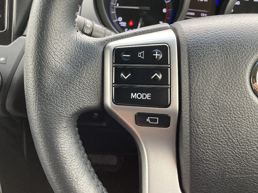 トヨタ ランドクルーザー プラド8枚目