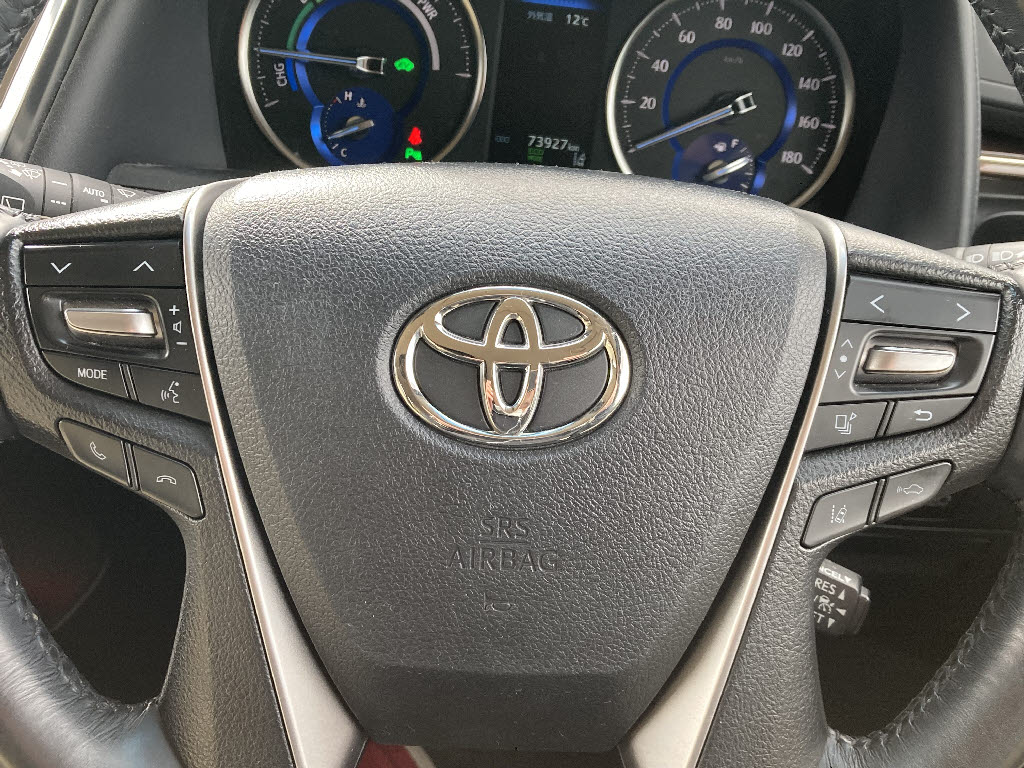 トヨタ ヴェルファイアハイブリッド13枚目