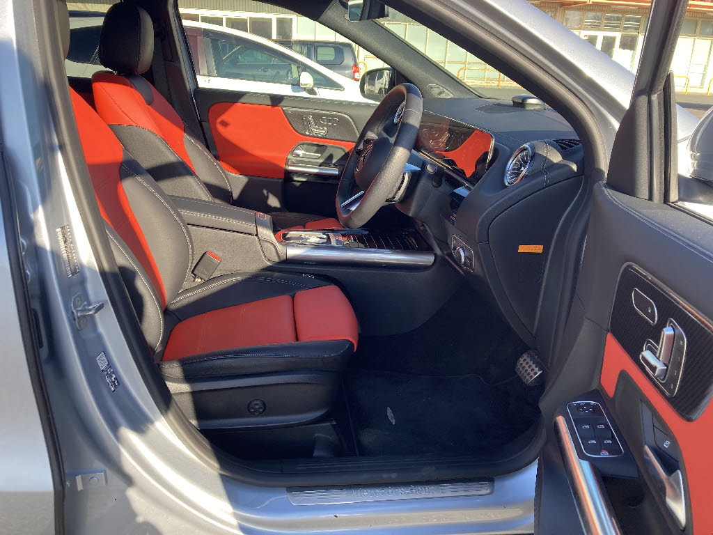 メルセデスベンツ GLAクラス12枚目