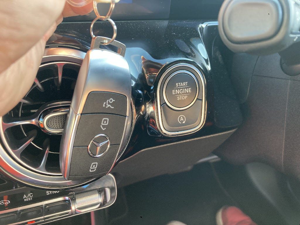 メルセデスベンツ GLAクラス8枚目