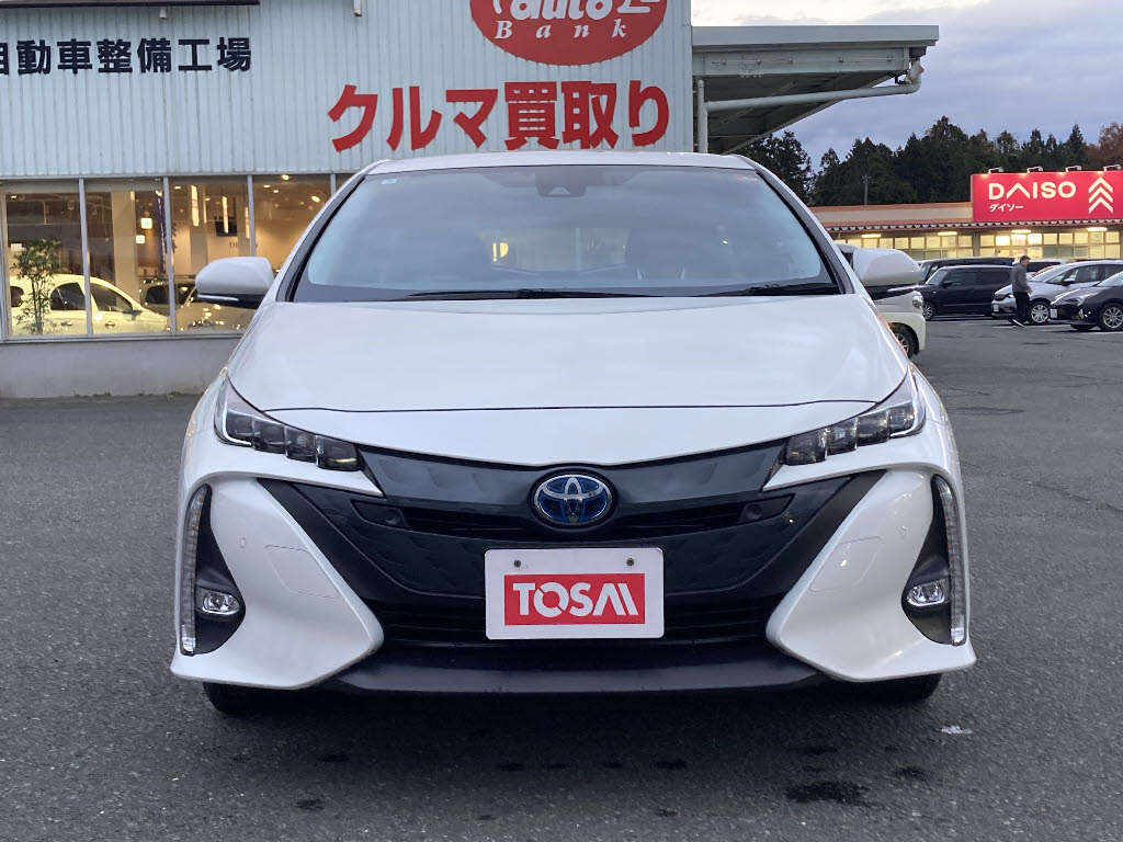 トヨタ プリウスPHV19枚目