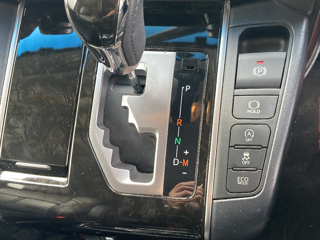 トヨタ アルファード11枚目