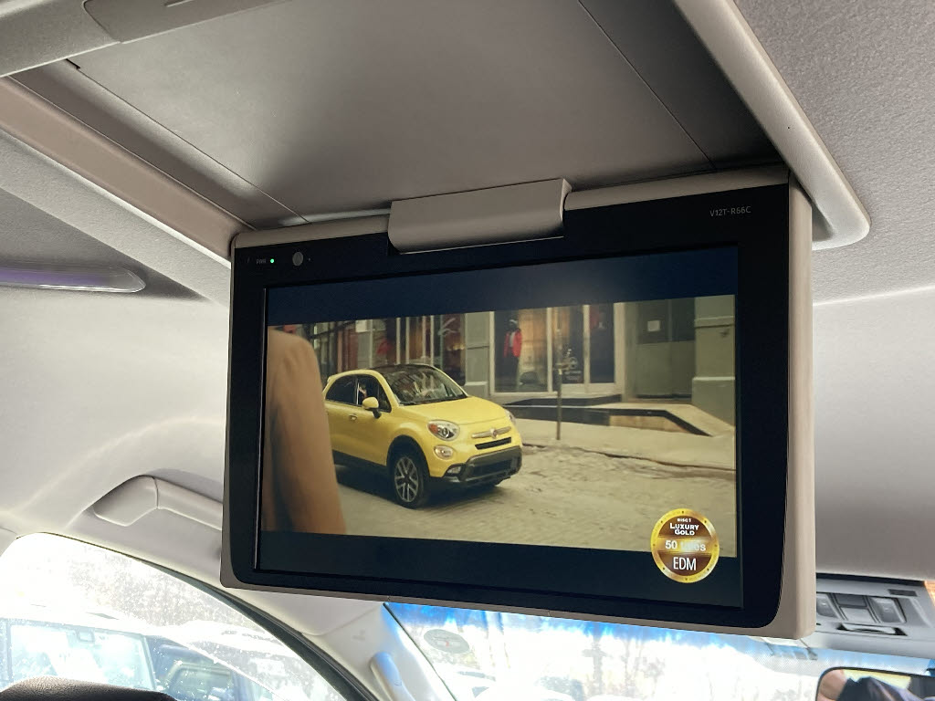 トヨタ アルファード8枚目