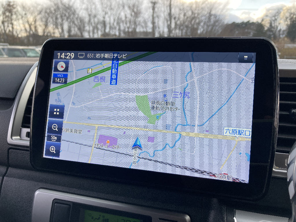 トヨタ ハイエースＶ3枚目
