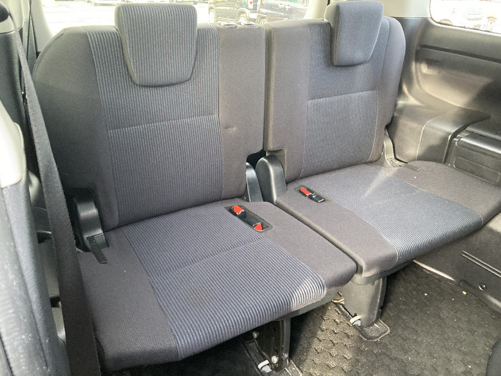 トヨタ ノア15枚目