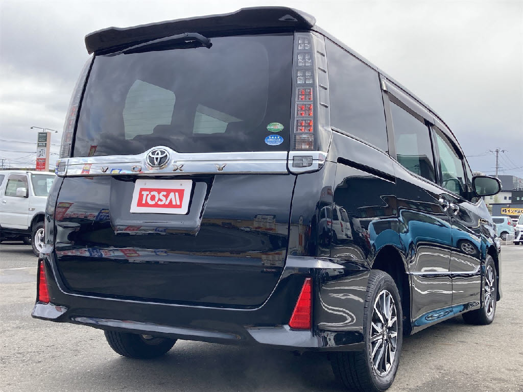 トヨタ ヴォクシー12枚目