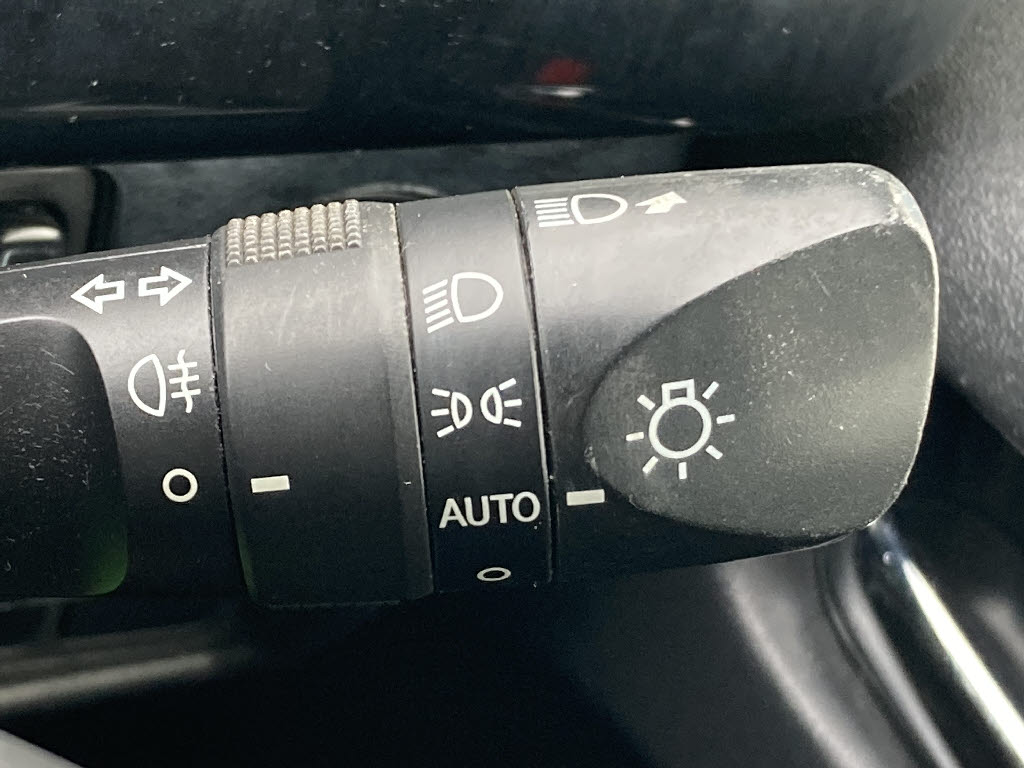 トヨタ ハイエース13枚目