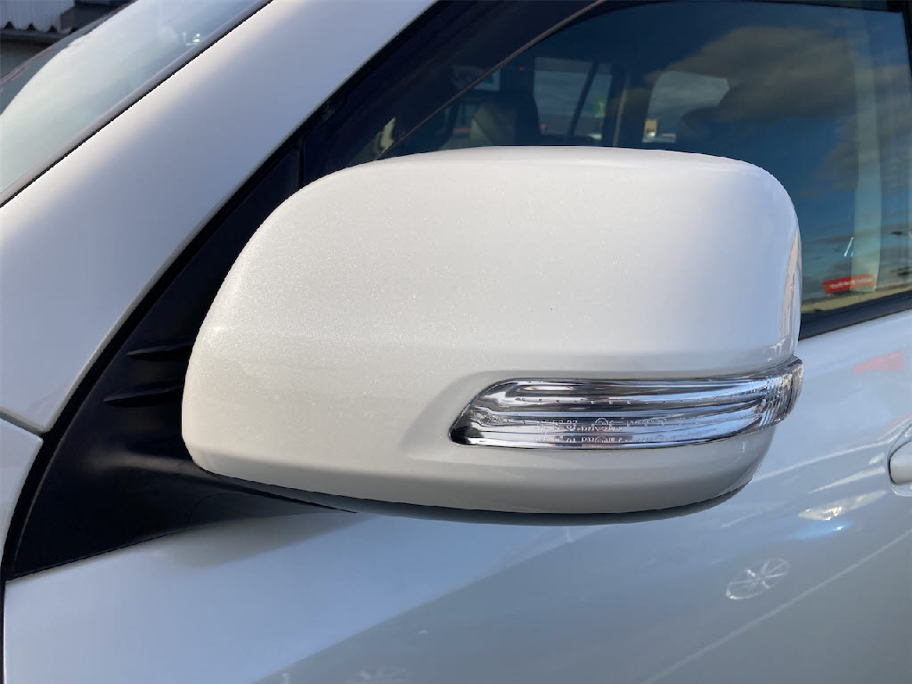 トヨタ ランドクルーザー プラド9枚目