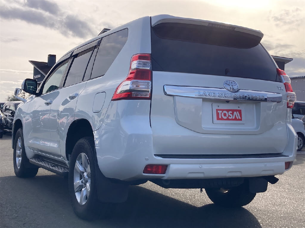トヨタ ランドクルーザー プラド6枚目