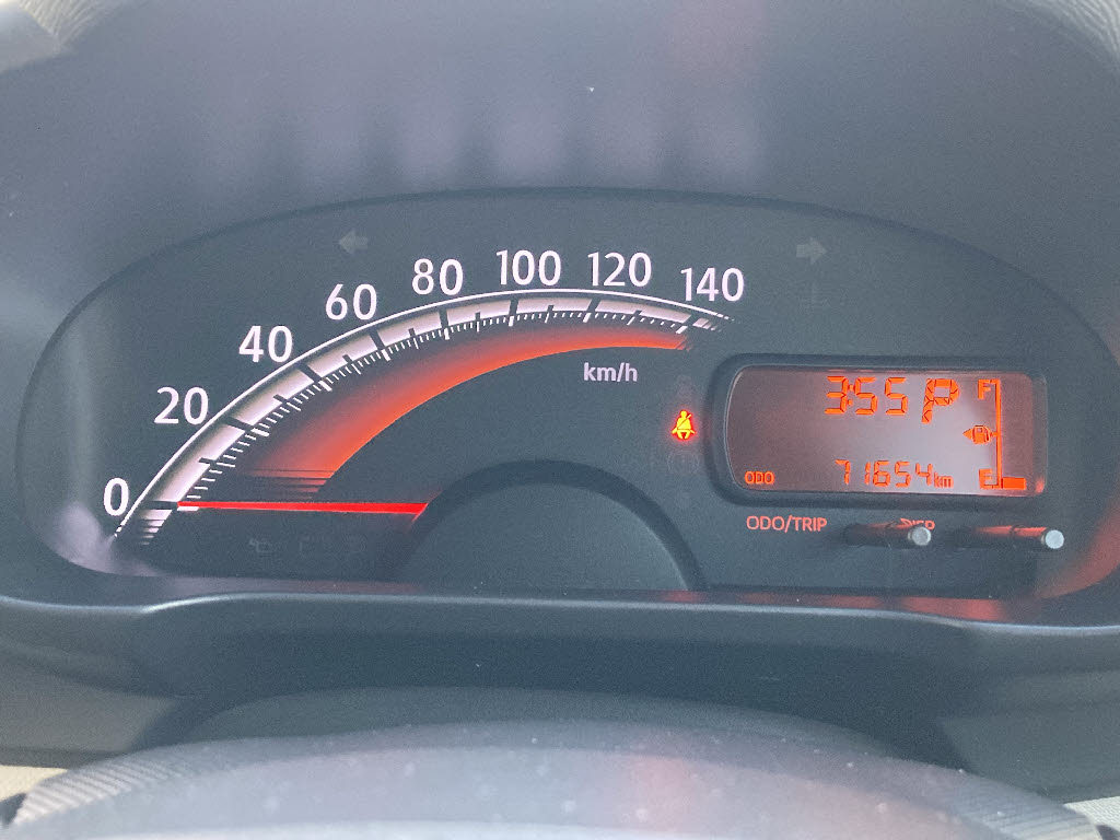 ダイハツ ムーヴ12枚目