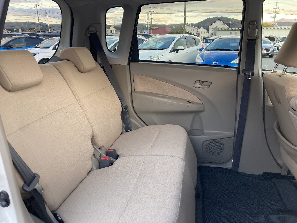 ダイハツ ムーヴ16枚目