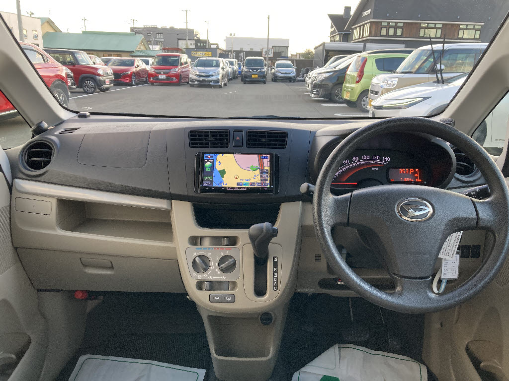 ダイハツ ムーヴ2枚目