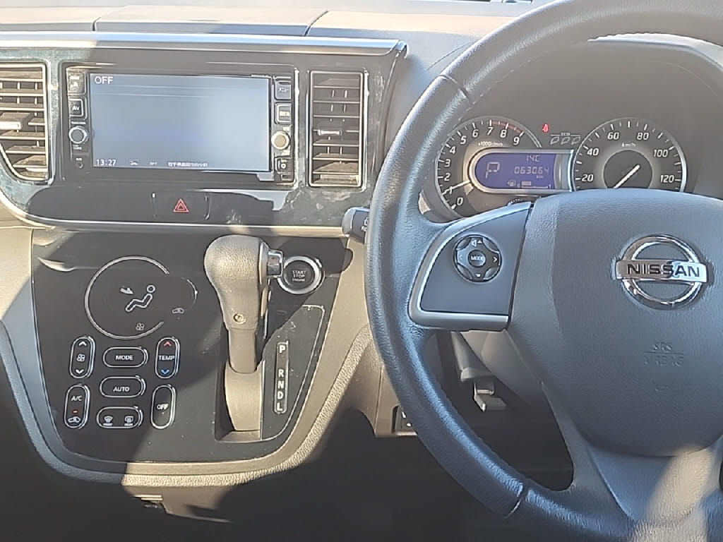 ニッサン デイズルークス4枚目