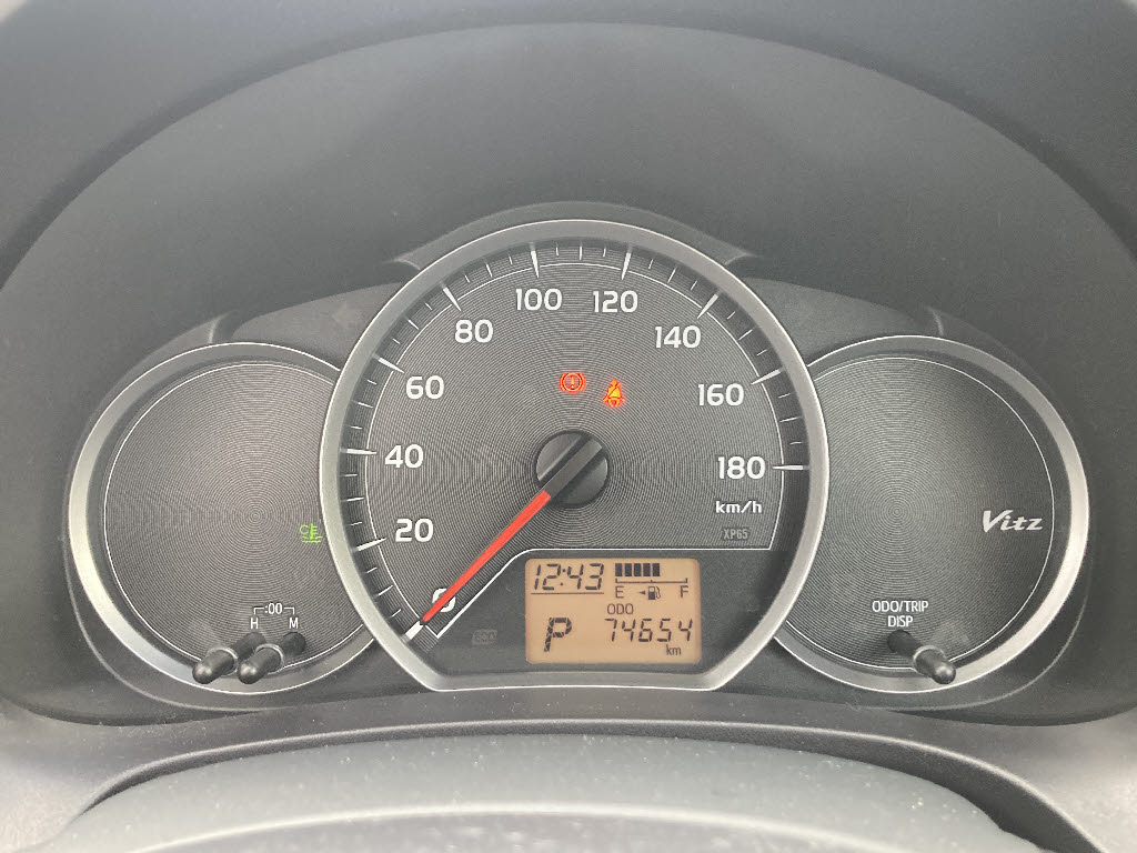 トヨタ ヴィッツ12枚目