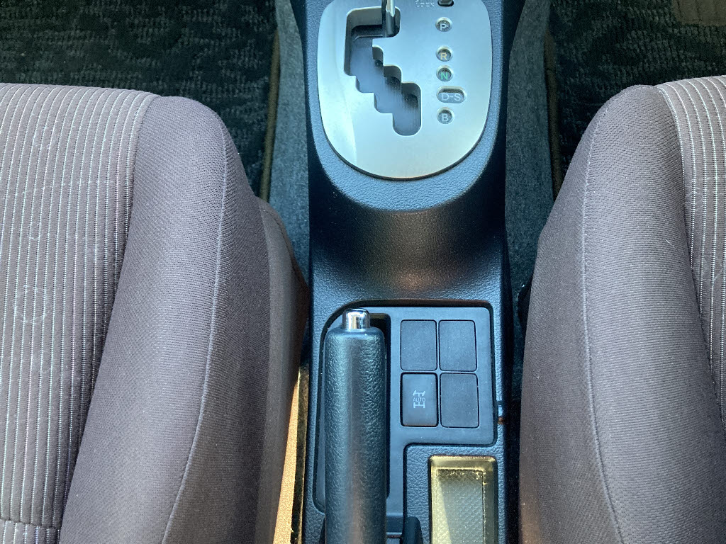 トヨタ ヴィッツ8枚目