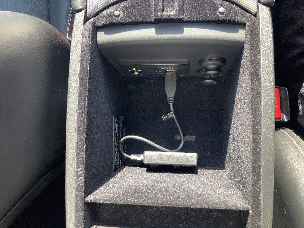 ニッサン スカイライン9枚目