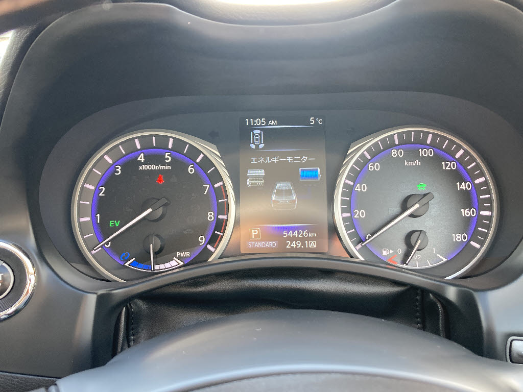 ニッサン スカイライン11枚目