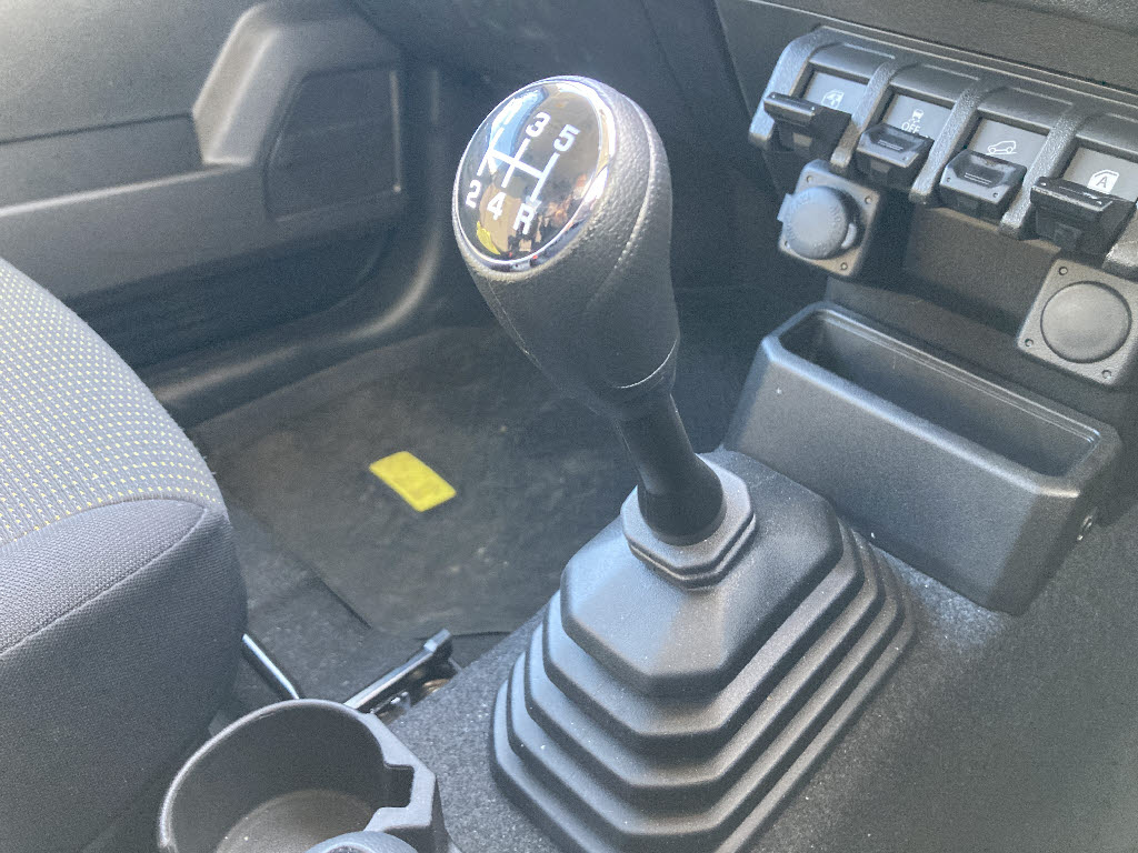 スズキ ジムニーシエラ9枚目