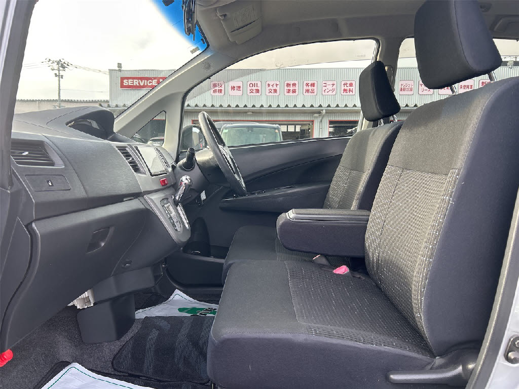 スバル ステラ18枚目