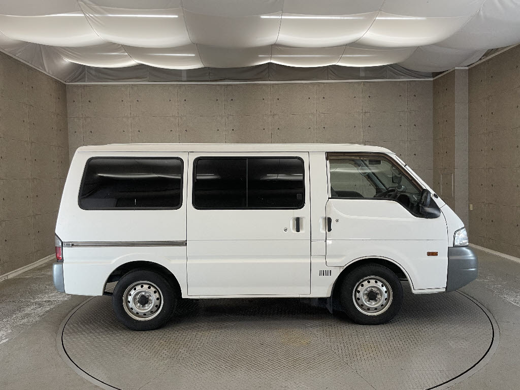 マツダ ボンゴＶ13枚目