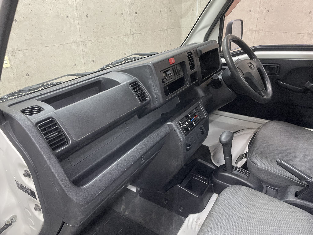 ダイハツ ハイゼットT3枚目