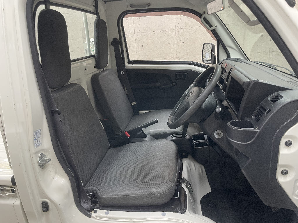 ダイハツ ハイゼットT4枚目