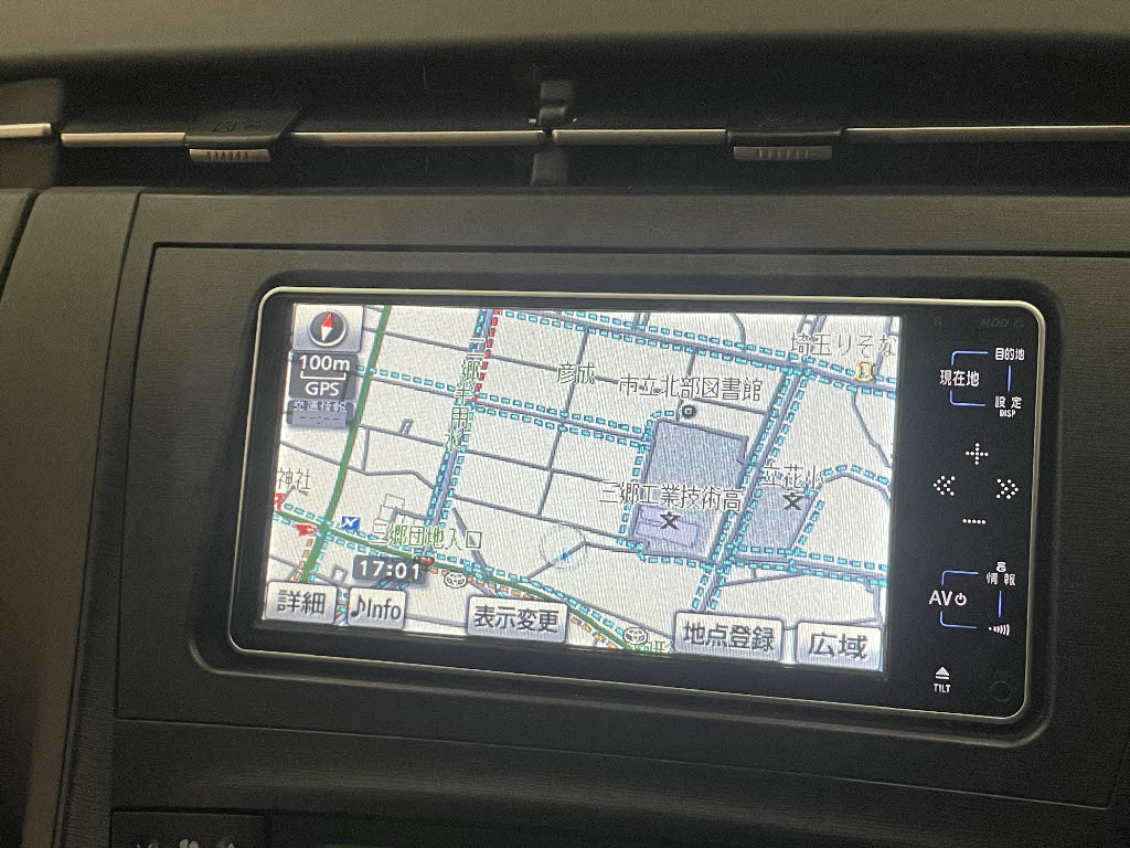 トヨタ プリウス15枚目