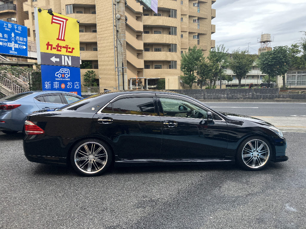 トヨタ クラウン3枚目
