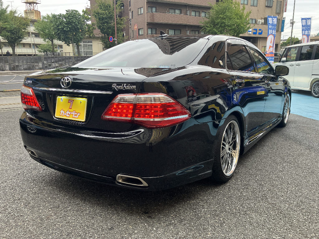 トヨタ クラウン4枚目