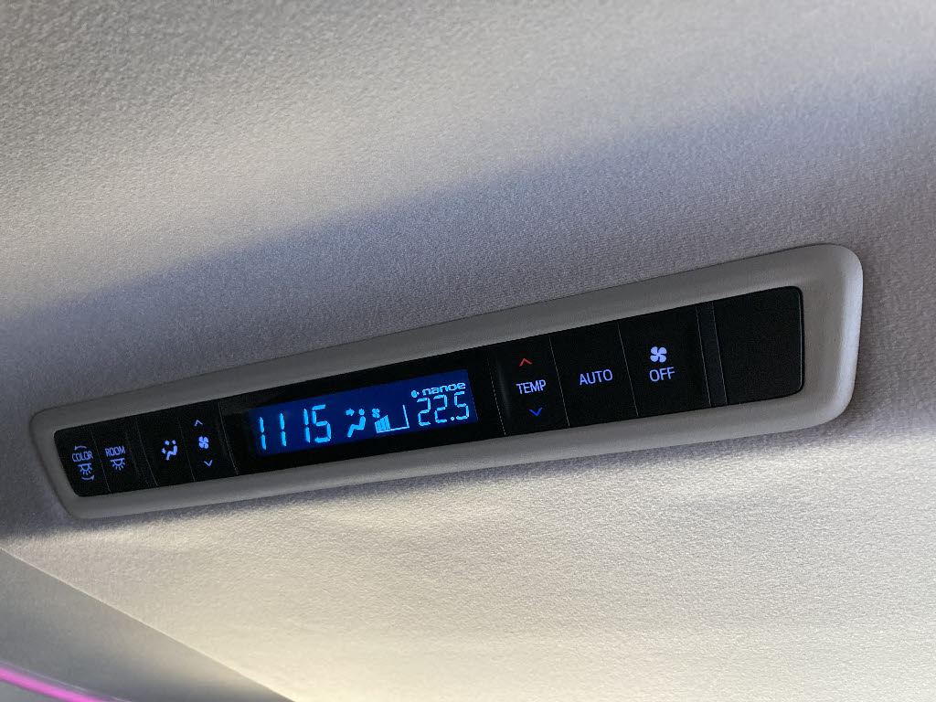 トヨタ ヴェルファイア19枚目