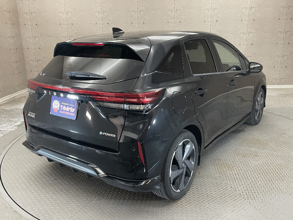 ニッサン ノート1枚目