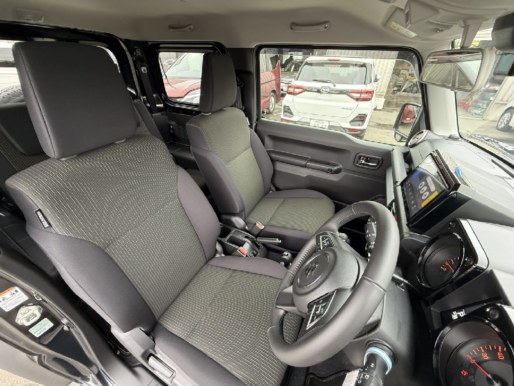 スズキ ジムニーシエラ8枚目