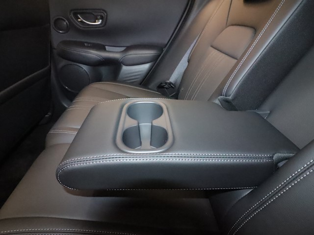 ホンダ ＺＲ－Ｖ9枚目