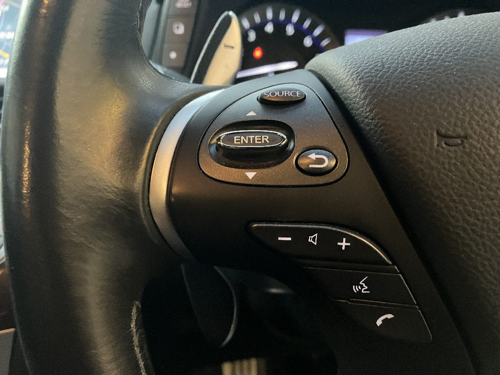 ニッサン フーガ15枚目