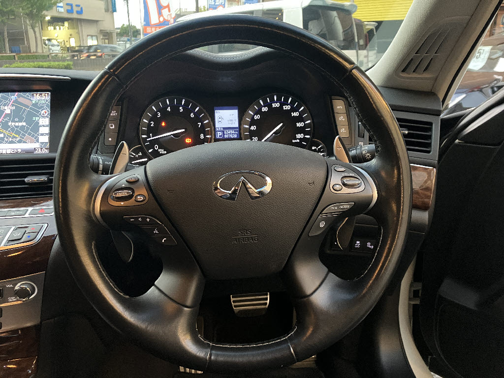 ニッサン フーガ16枚目