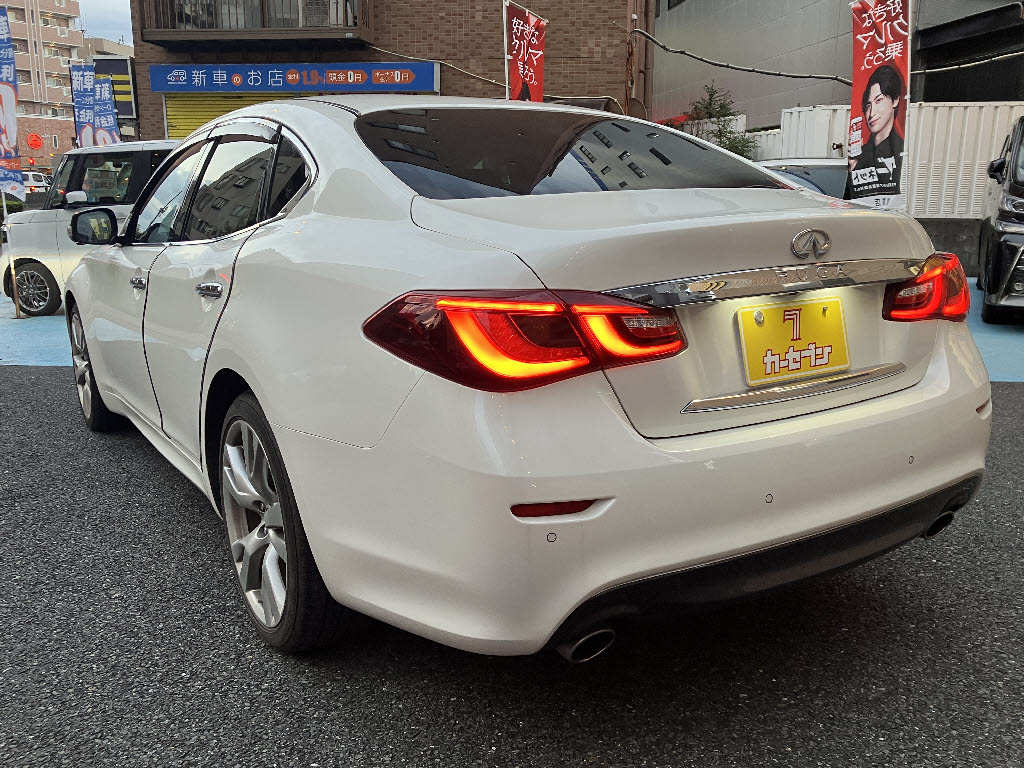 ニッサン フーガ5枚目