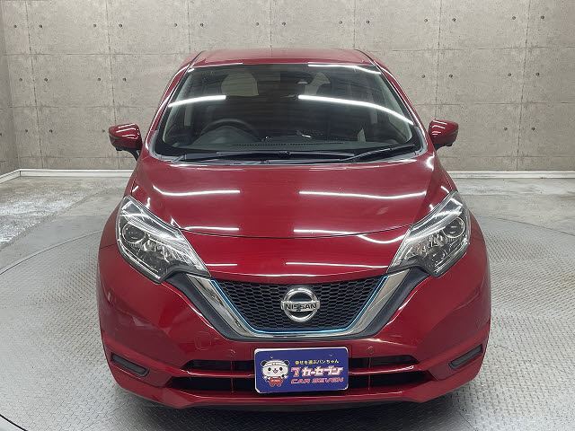 ニッサン ノート9枚目