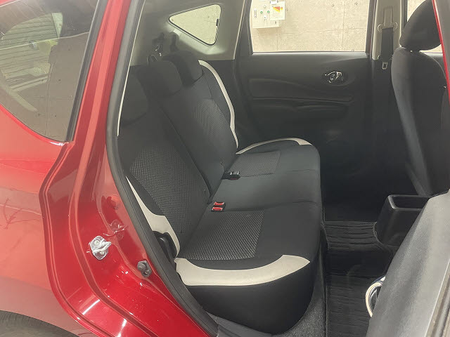 ニッサン ノート4枚目