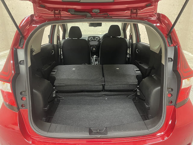 ニッサン ノート8枚目