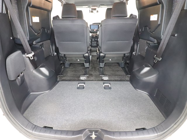 トヨタ ヴォクシー11枚目