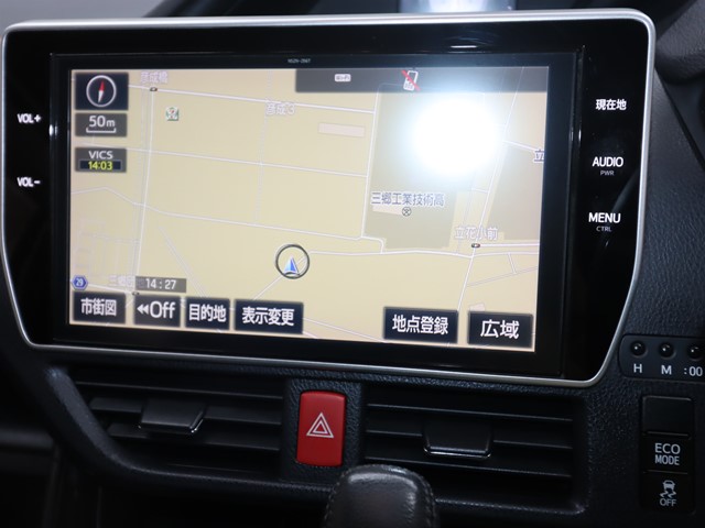 トヨタ ヴォクシー13枚目