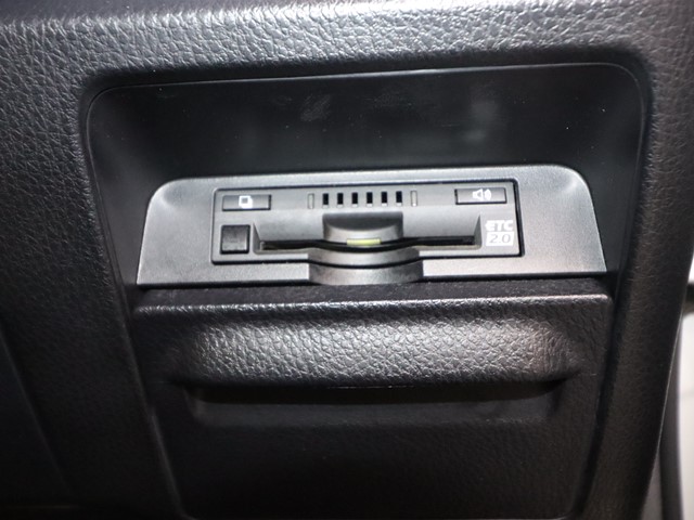 トヨタ ヴォクシー17枚目