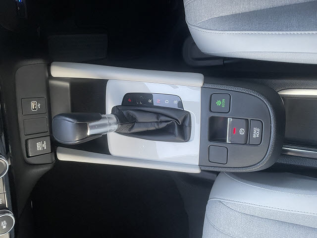 ホンダ フィットハイブリッド18枚目