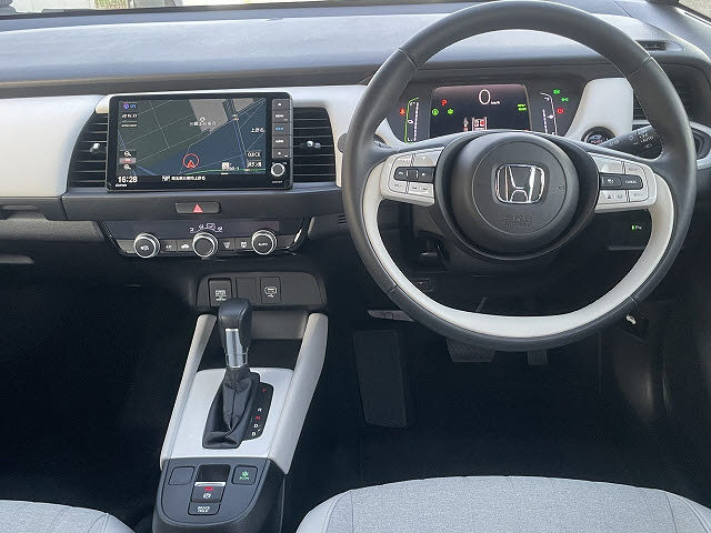 ホンダ フィットハイブリッド2枚目