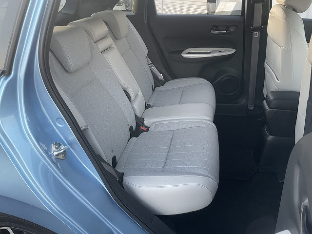 ホンダ フィットハイブリッド4枚目