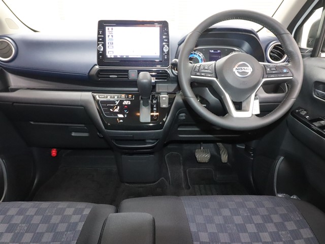 ニッサン デイズ2枚目