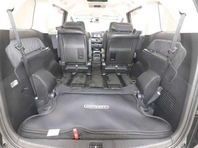 ホンダ オデッセイＨＶ14枚目
