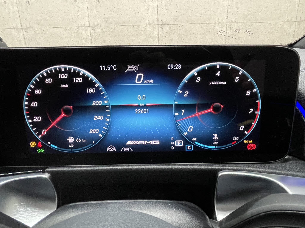 メルセデスベンツ GLBクラス17枚目