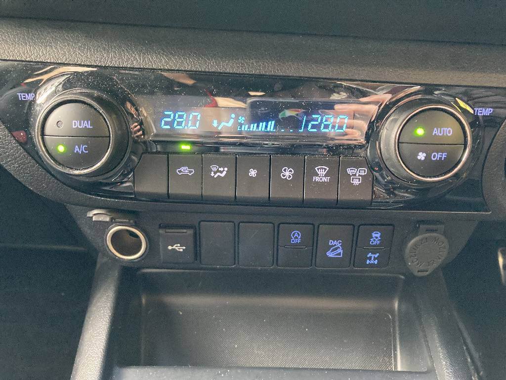 トヨタ ハイラックス19枚目