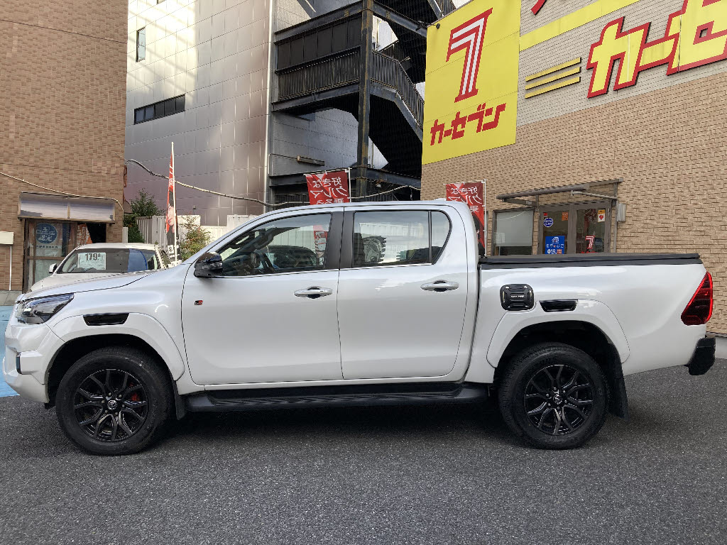 トヨタ ハイラックス3枚目